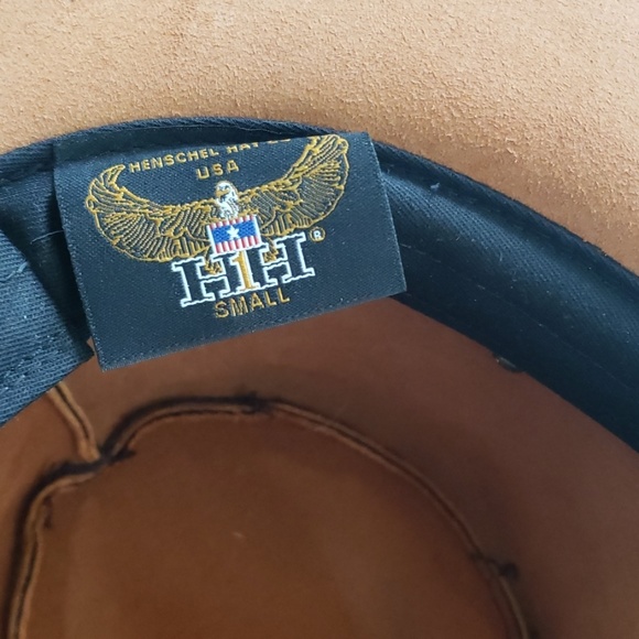 Hat - Picture 5 of 7